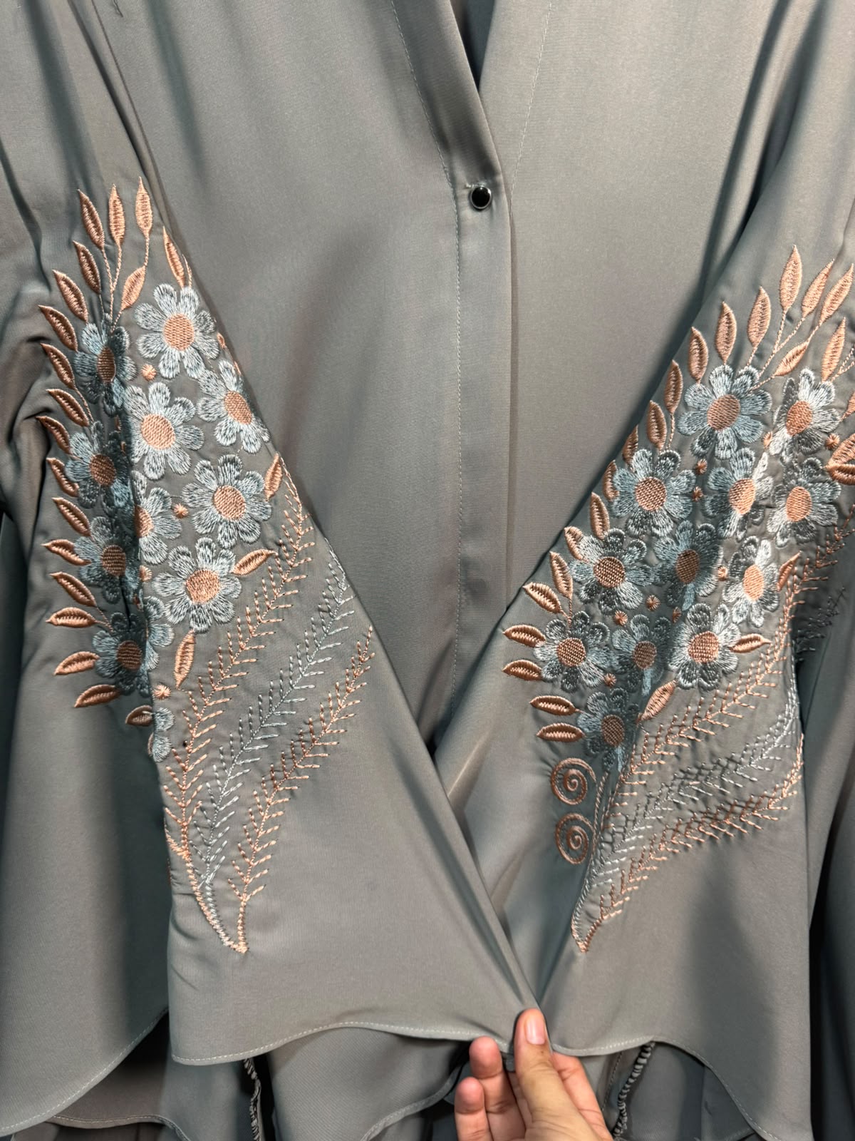 Luxury Nida Fabric Embroidered Abaya – Flared Sleeves (Mist Grey)
