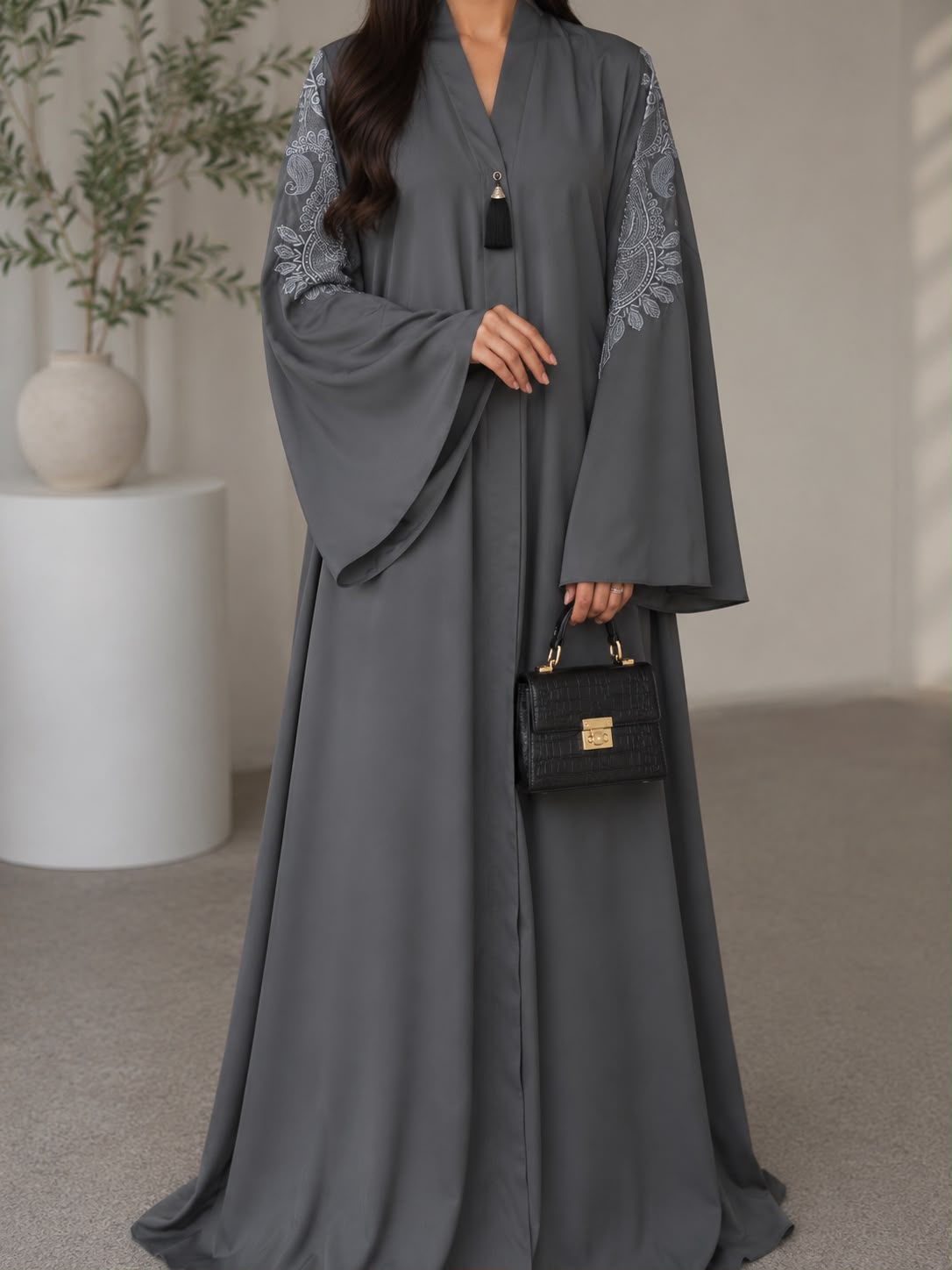 Premium Nida Embroidered Abaya (Bell Sleeves)